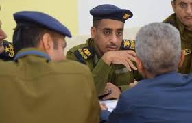 تغطية الفشل.. قوات أمنية بتعز تعتدي على منزل مدير شرطة “صينة”