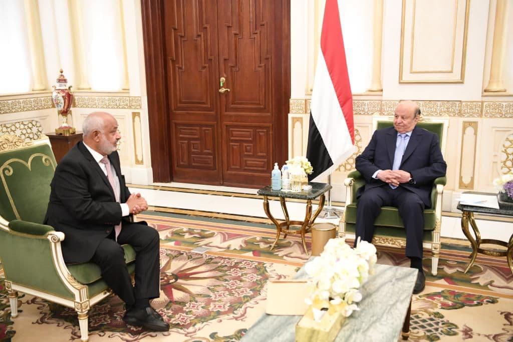 رئيس الجمهورية يطلع على الأوضاع في محافظة الحديدة