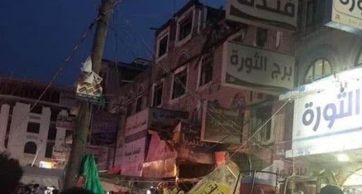 انهيار فندق في صنعاء نتيجة الأمطار وسقوط ضحايا