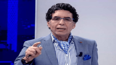 بعد معتز مطر.. إعلامي إخواني يعلن وقف أنشطته بتركيا