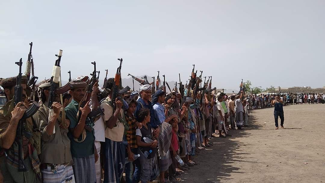 وزير سابق: من العار غياب الدعم عن الانتفاضة التهامية ضد الحوثي