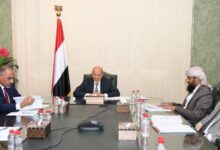 الرئاسة تنفي لقاء العليمي بممثلين عن حزب الاصلاح بشأن احداث شبوة
