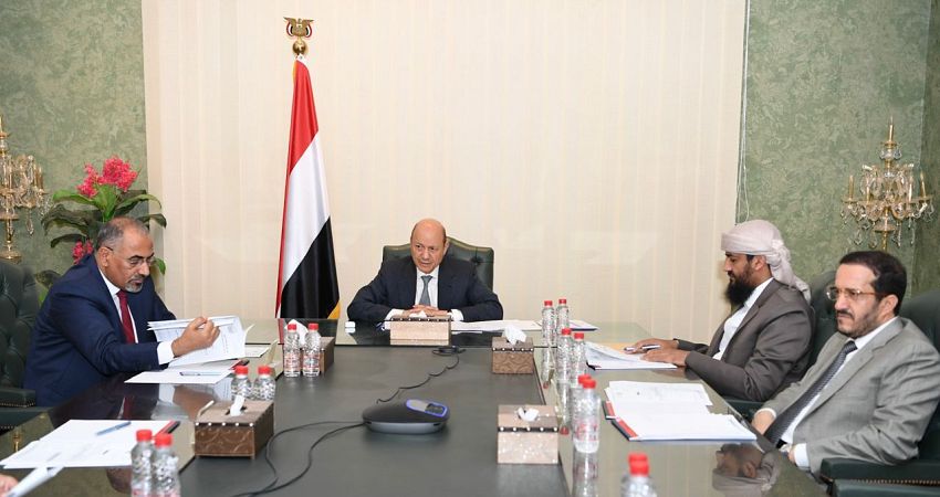 المجلس الرئاسي يعقد اجتماعا طارئا حول “الأحداث المؤسفة” بشبوة
