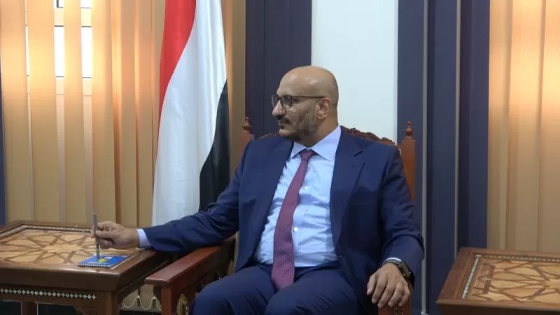 العميد طارق صالح يرحب بإعلان السعودية إستقبال الحجاج اليمنيين من مطار صنعاء