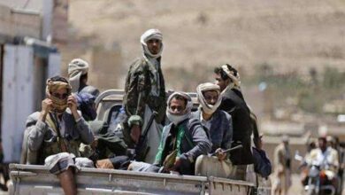 مسؤول حكومي يدعو مشائخ ووجهاء إب للتكاتف والتلاحم في مواجهة الإرهاب الحوثي