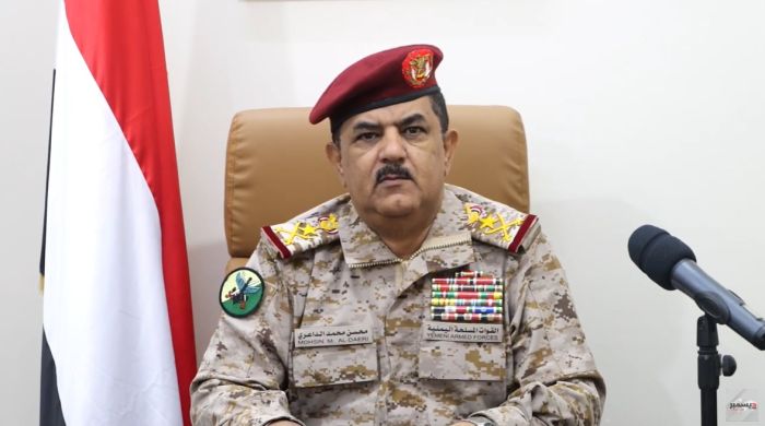 وزير الدفاع: المقاومة الوطنية رافد قوي للمعركة ضد مليشيا الحوثي