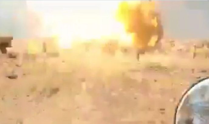 شبكة حقوقية: 40 قتيلًا بانفجار مخزن أسلحة للحوثيين في الحتارش بصنعاء