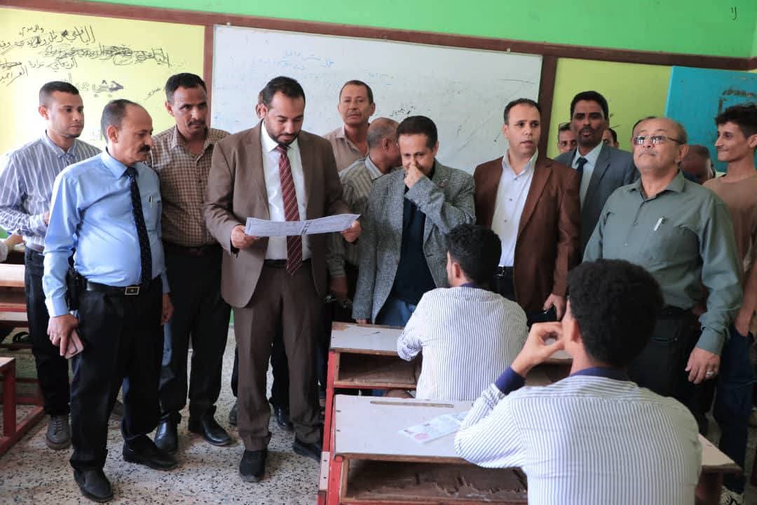 وزير التربية والتعليم يدشن اختبارات شهادة الثانوية العامة في المحافظات المحررة