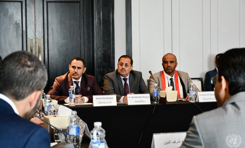 تعثر مفاوضات الأسرى بسبب تعنت الحوثيين ورفضهم مبدأ "الكل مقابل الكل"