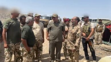طارق صالح يتفقد البرنامج التدريبي المتقدم في الساحل الغربي