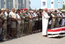 المقاومة الوطنية تودع الشهيد بندر العنس بتشييع رسمي وشعبي