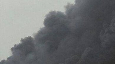 الكيان الإسرائيلي يعاود قصف ميناء الحديدة بصواريخ من السفن الحربية