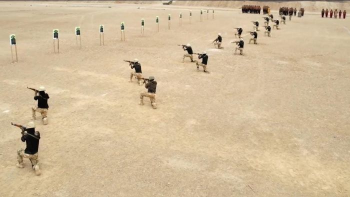 المقاومة الوطنية تشهد تخرج الدورة الأولى صاعقة من قواتها الخاصة