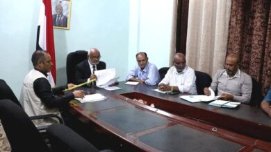 محافظ الحديدة يوقع عقد مشروع "الاستجابة المنقذة للحياه" في قطاع المياه والصرف الصحي