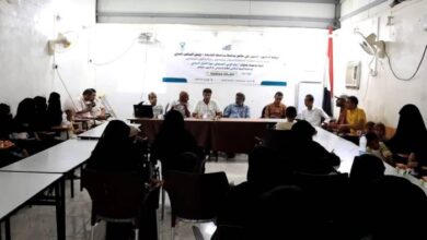 مكتب الصحة بالحديدة ينظم فعالية بالخوخة بمناسبة اليوم العالمي للصحة النفسية