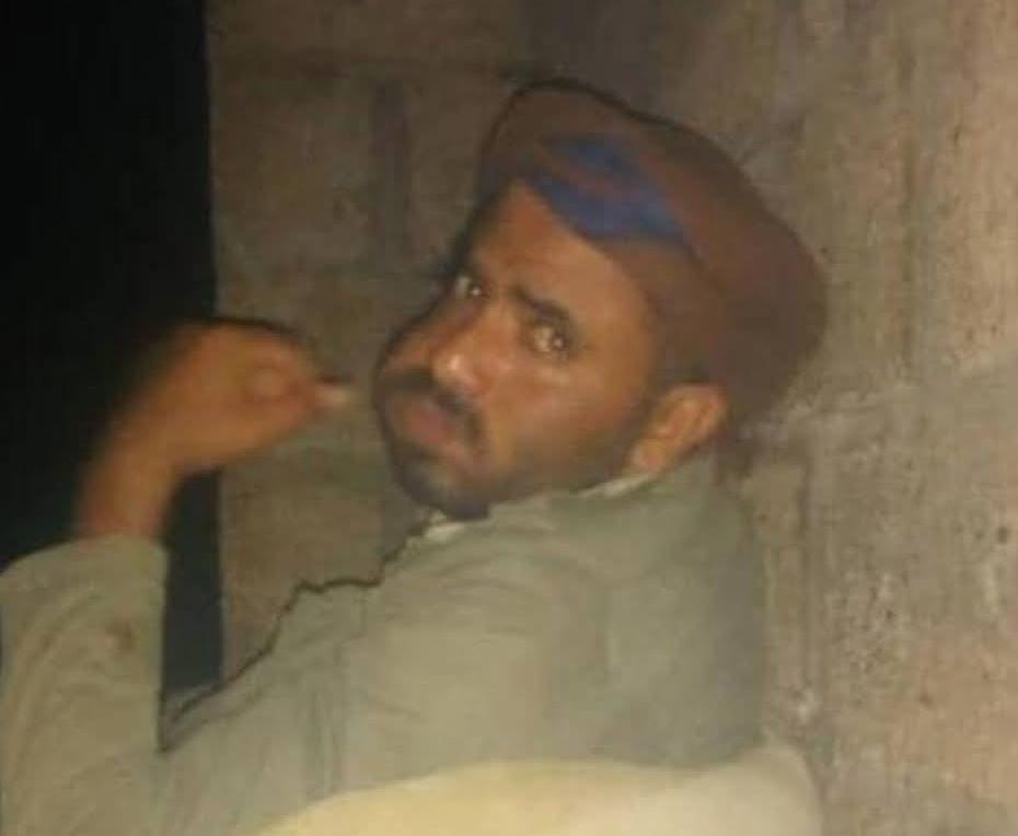 مليشيا الحوثي تقتل مواطن داخل مزرعته في الحيمة بتعز