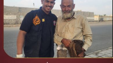 عاد إلى مناطق سيطرة الحوثيين بمسمى العفو فغدروا به.. الناشط محمد نجيب الشرفي: "منعوني من مغادرة الحديدة"